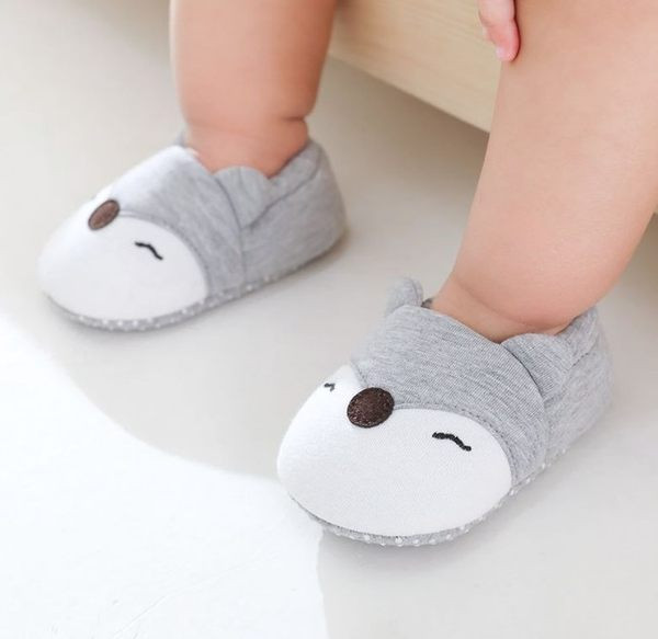 Pavasara tekstila zābaki ar mīkstu zoli