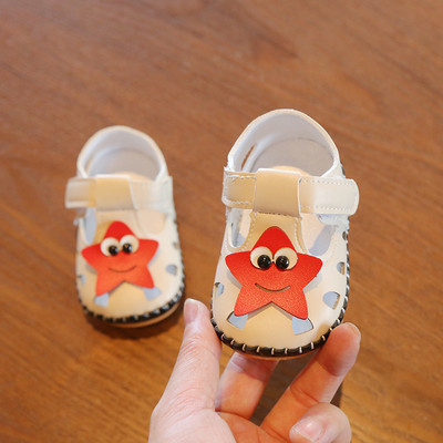 Бебешки сандали от еко кожа с 3D елементи