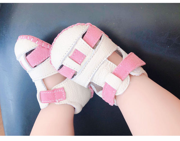 Sandale pentru bebelusi cu talpa moale din imitatie de piele