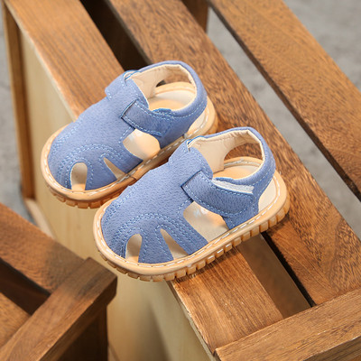 Нов модел бебешки сандали с лепенки в четири цвята