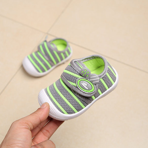 Pantofi casual pentru bebelusi cu banda - mai multe modele