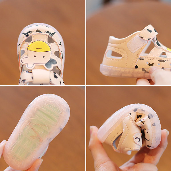 Jauns mazuļu sandaļu modelis ar aplikāciju