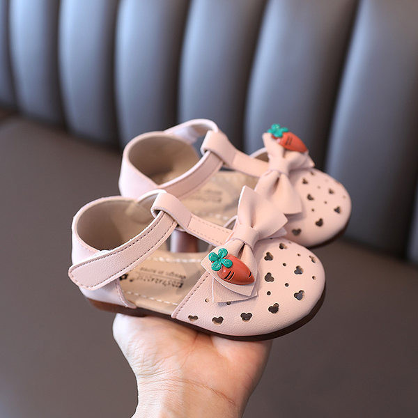 Нов модел бебешки обувки за момичета с панделка