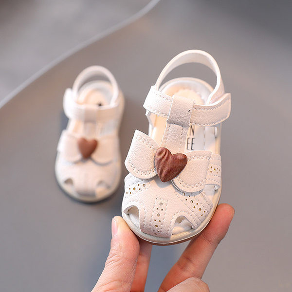 Ежедневни бебешки кожени сандали за момичета