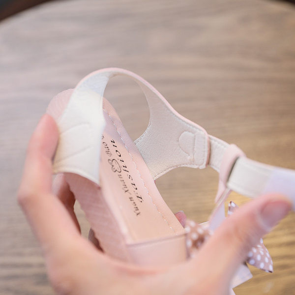 Μοντέρνα παιδικά σανδάλια με κορδέλα για κορίτσια