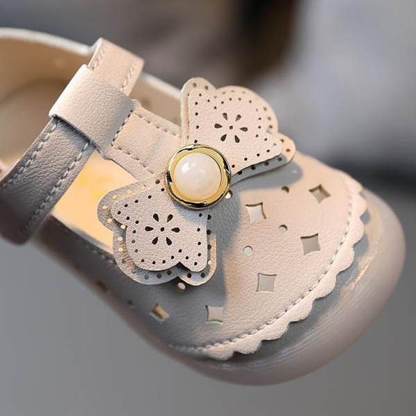 Pavasara mazuļu apavi ar lentes rotājumu