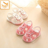 Bērnu ikdienas sandales ar uzlīmi un 3D elementu