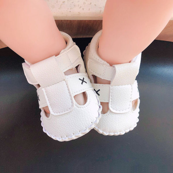 Sandale pentru bebelusi din piele ecologica cu talpa moale