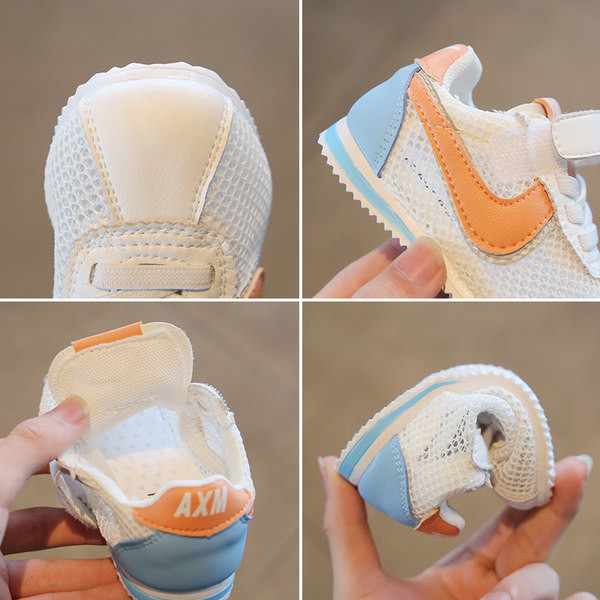 Бебешки ежедневни обувки с лепенки в бял цвят 