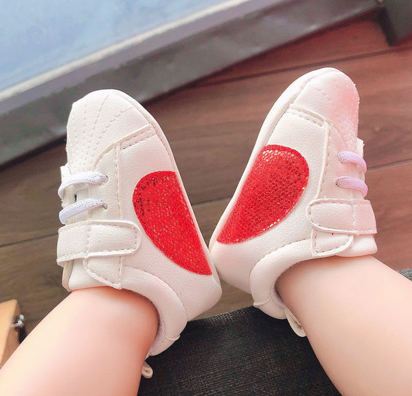 Baba bóják megkötősekkel és tépőzárral