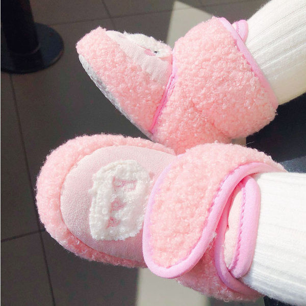 Бебешки пухени боти с велкро лепенки