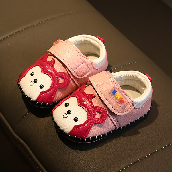 Pantofi pentru bebelusi cu velcro - piele ecologica