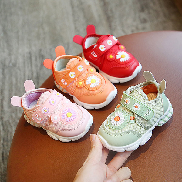 Bērnu kedas ar 3D elementiem - meitenēm