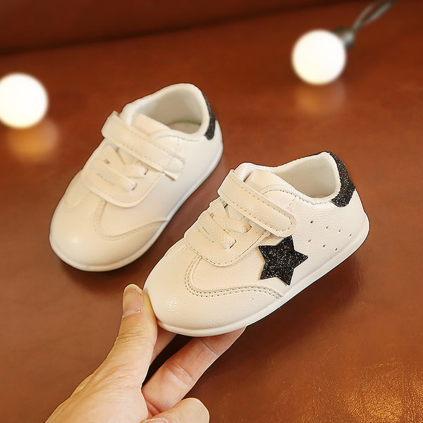 Mazuļu kedas ar uzlīmi - meitenēm