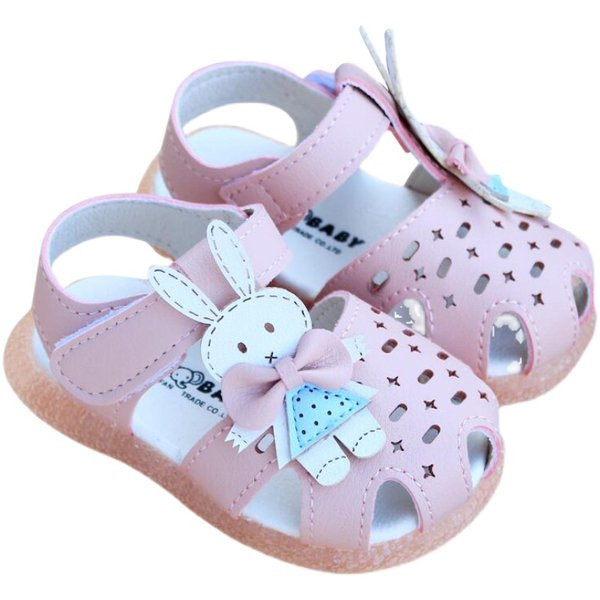 Model nou de sandale pentru bebelusi cu element 3D iepure din imitatie de piele