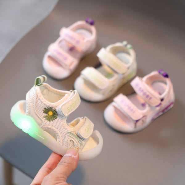 Ежедневни бебешки обувки с лепенки и светещи подметки