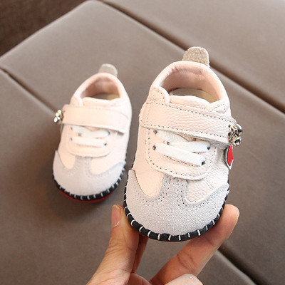 Бебешки кожени обувки за момичета и момчета в мека подметка