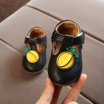 Ādas bērnu sandales ar mīkstām zolēm meitenēm