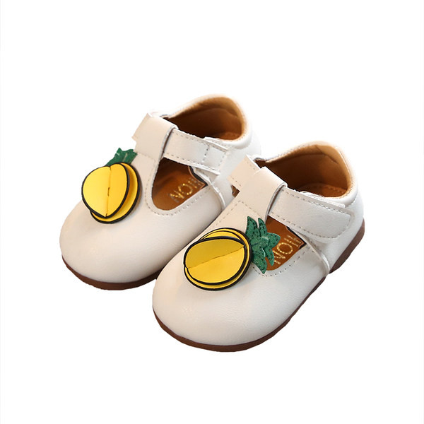 Ādas bērnu sandales ar mīkstām zolēm meitenēm