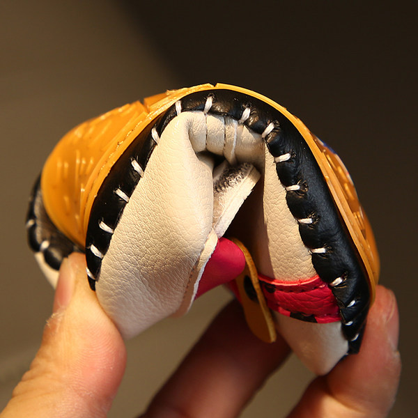 Бебешки обувки от еко кожа с 3D елементи