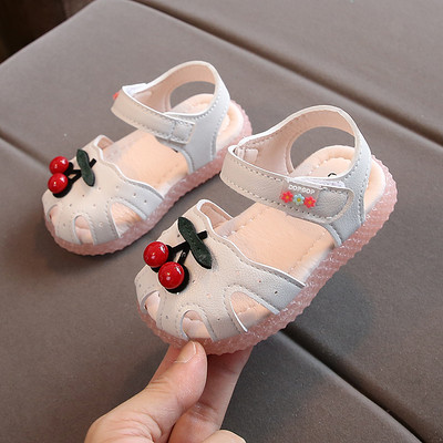 Bērnu sandales ar 3D elementu un mīkstu zoli