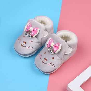 Пухени бебешки обувки за новородени с бродерия и панделка