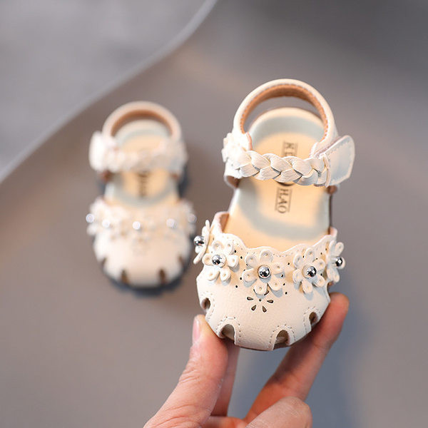 Mūsdienīgas bērnu sandales no eko ādas meitenēm - divu krāsu