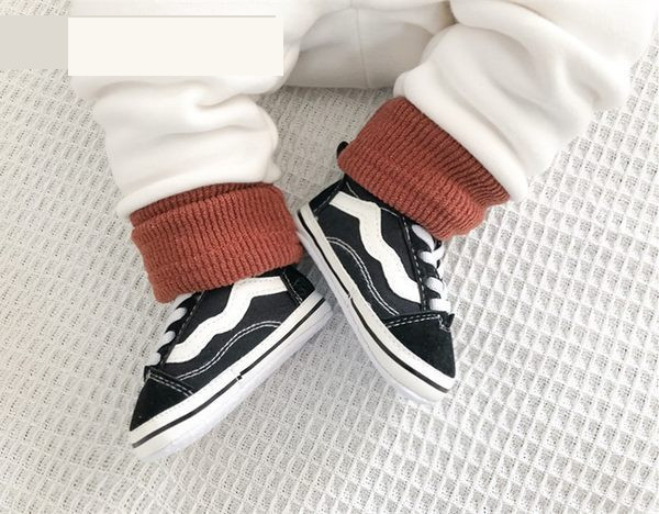 Mazuļu neslīdošās bojas ar saitēm