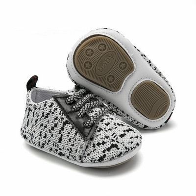 Bērnu bojas no 0-12 mēnešiem maziem bērniem