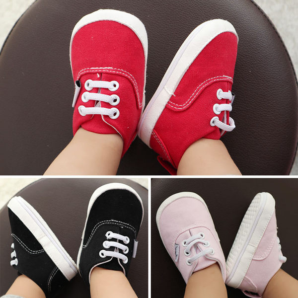 Bērnu auduma kedas ar saitēm