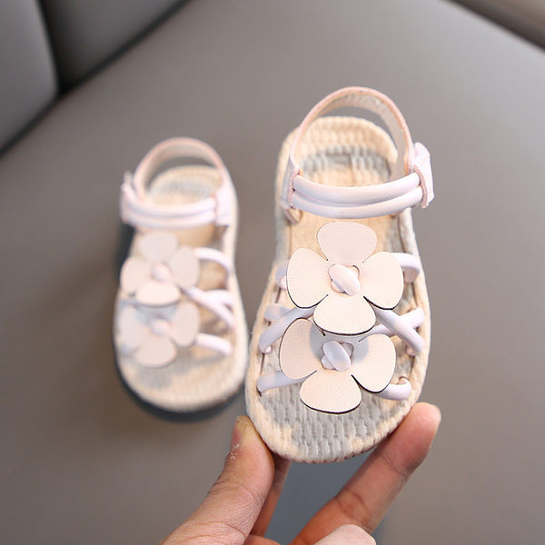 Ikdienas bērnu sandales no eko ādas ar 3D elementu