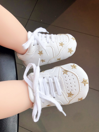 Cizme pentru bebelusi din piele ecologica cu cravate si broderie colorata