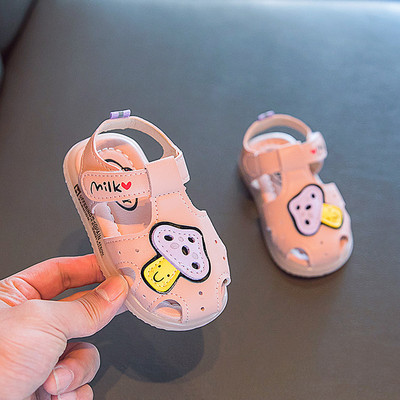 Ikdienas bērnu sandales ar uzlīmēm un emblēmu meitenēm