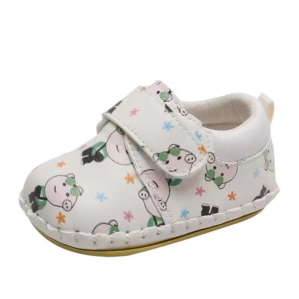 Παιδικά παπούτσια με στερέωση velcro και απλικέ