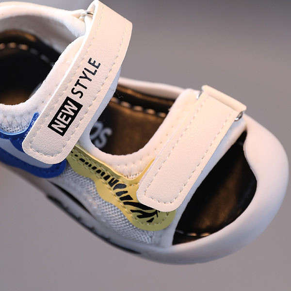 Ikdienas bērnu sandales meitenēm ar uzlīmēm