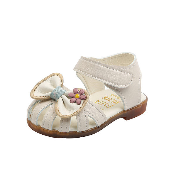 Bērnu ādas sandales ar lenti un velcro