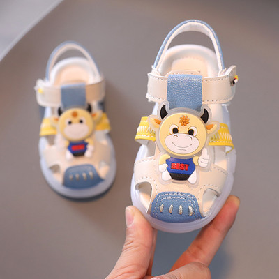 Модерни бебешки сандали за момчета или момичета от еко кожа с емблема