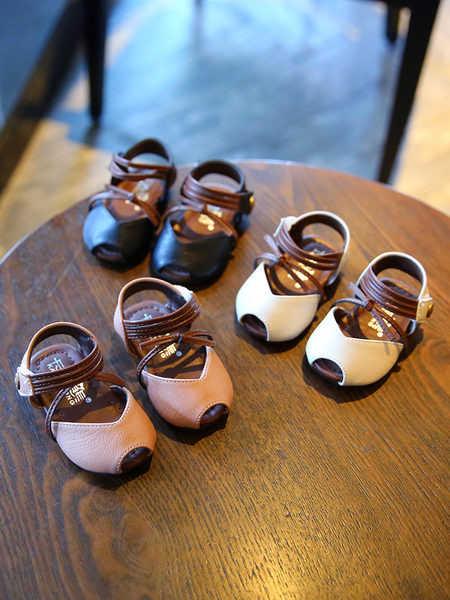 Бебешки модерни сандали за момиче от еко кожа с велкро лепенка - различни модели