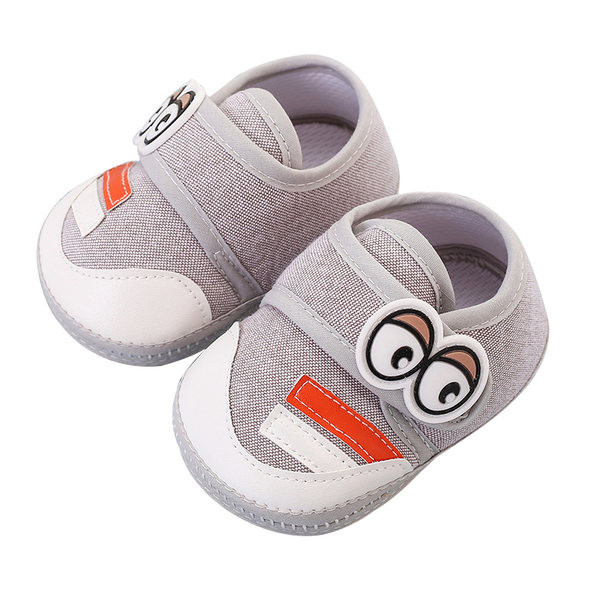 Παιδικά παπούτσια για κορίτσια και αγόρια - δύο μοντέλα