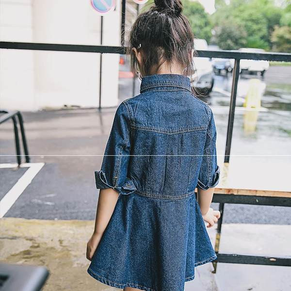 Παιδικό τζιν φόρεμα με μακριά μανίκια και κουμπιά