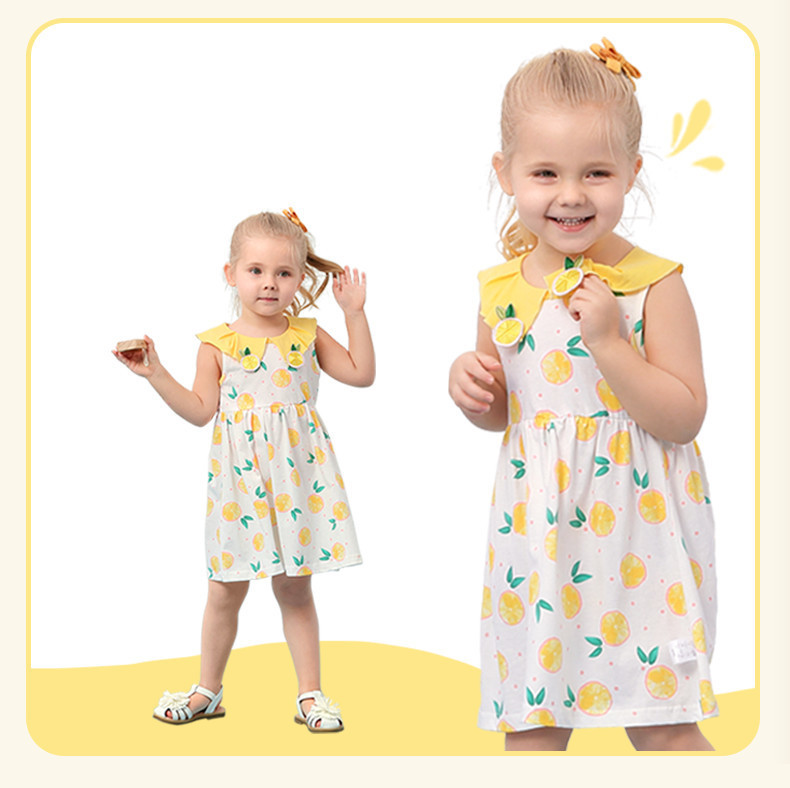 Bērnu vasaras kleita ar īsām piedurknēm un aplikācijām