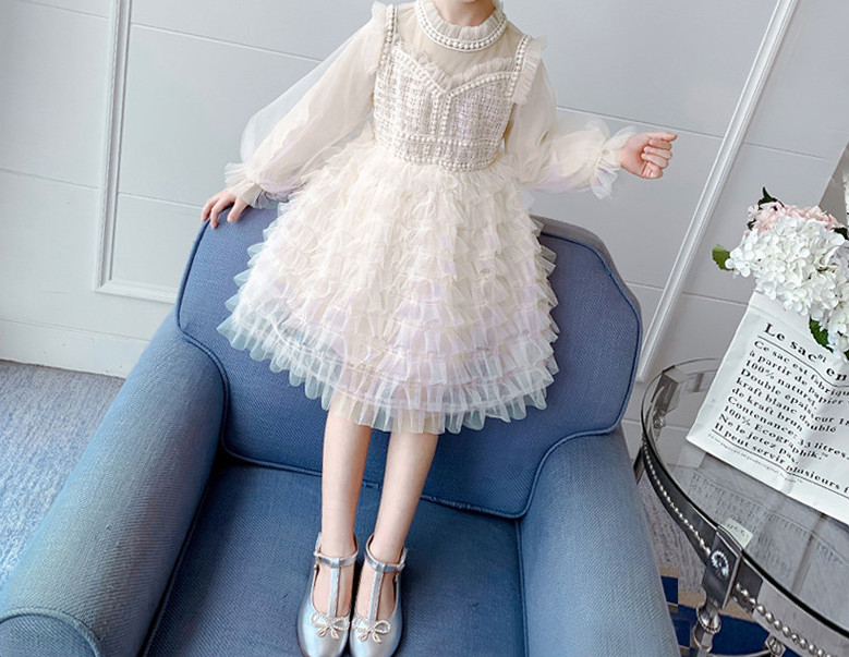 Παιδικό μοντέρνο φόρεμα με κέντημα δαντέλα και τούλι