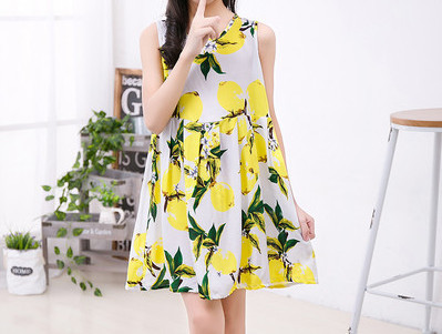 Krāsaina bērnu kleita meitenēm