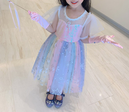 Moderna bērnu kleita meitenēm ar ovālu kakla izgriezumu un īsām piedurknēm