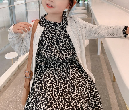 Casual παιδικό φόρεμα με μακριά μανίκια λουλουδιών