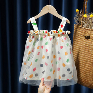 Καλοκαιρινό φόρεμα με τούλι και τρισδιάστατο στοιχείο