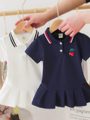 Ikdienas bērnu kleita ar apkakli un izšuvumiem meitenēm