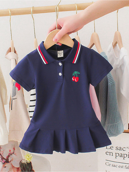 Ikdienas bērnu kleita ar apkakli un izšuvumiem meitenēm