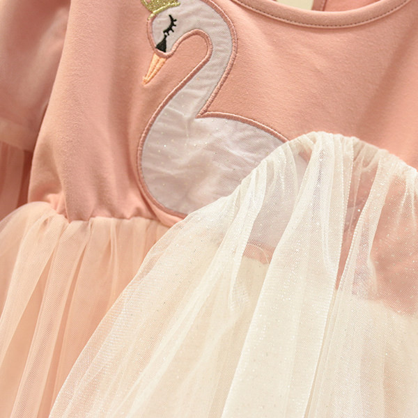 Rochie actuala pentru copii cu tul si broderie