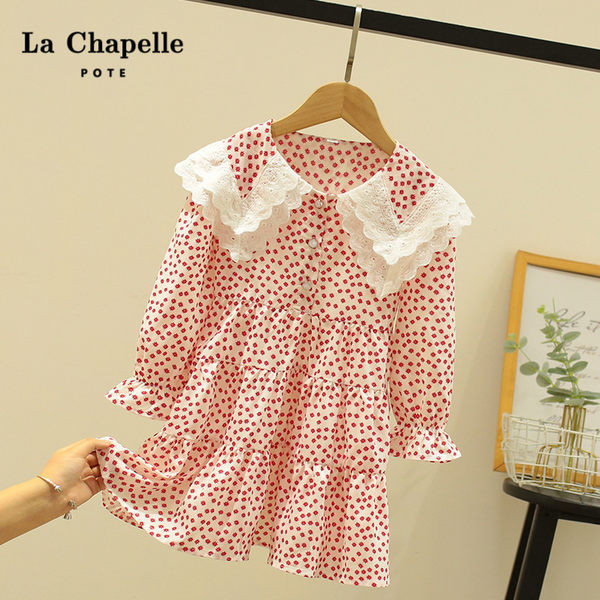 Rochie moderna pentru copii cu buline cu nasturi si maneci lungi